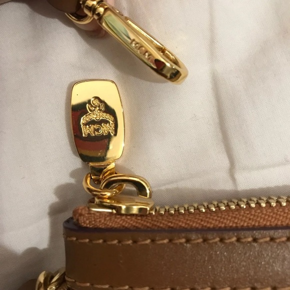 MCM Blair Breitenstein Pouch - Picture 5 of 7